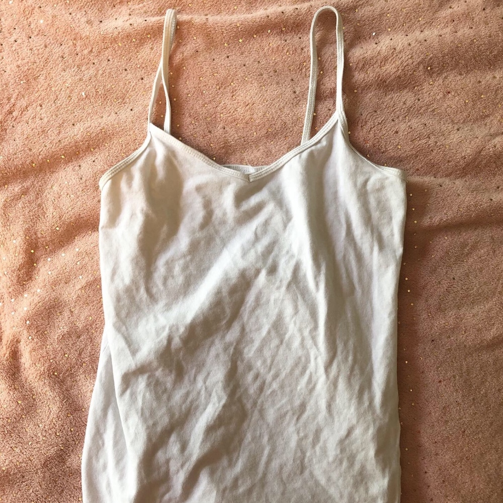 2 for $10 🦋 — Forever 21 tank tops